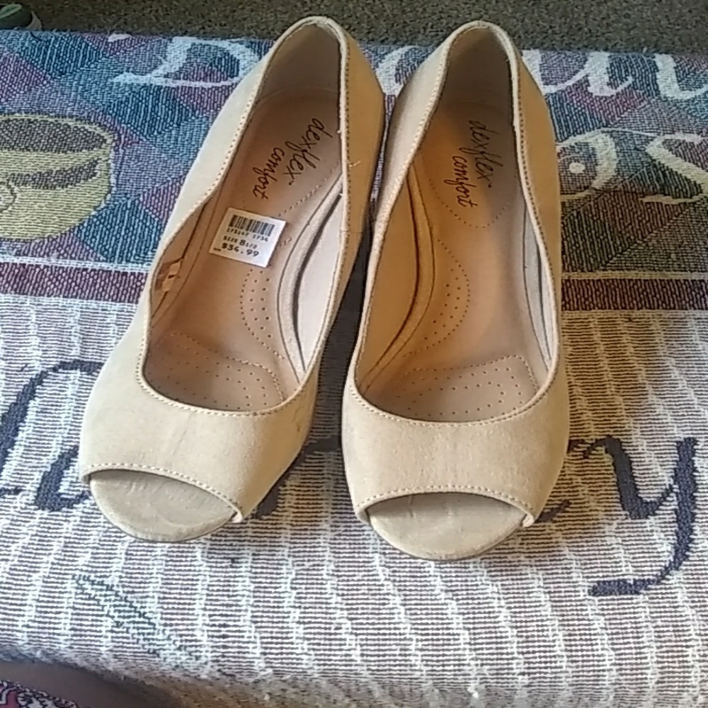 Dexflex Comfrot Beige 8 1/2